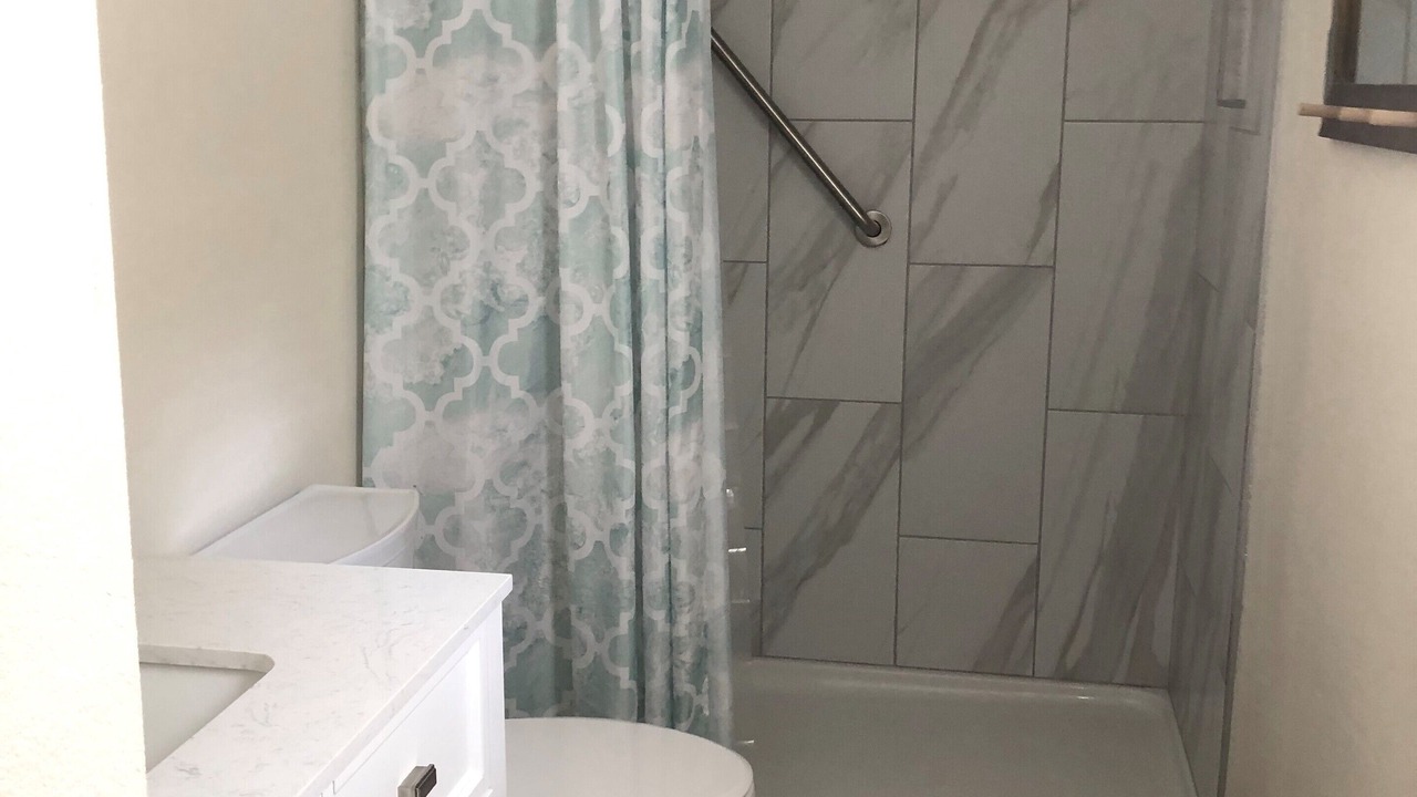 Photo of Bathroom in Hulbert