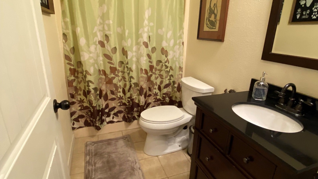 Photo of Bathroom in Hulbert
