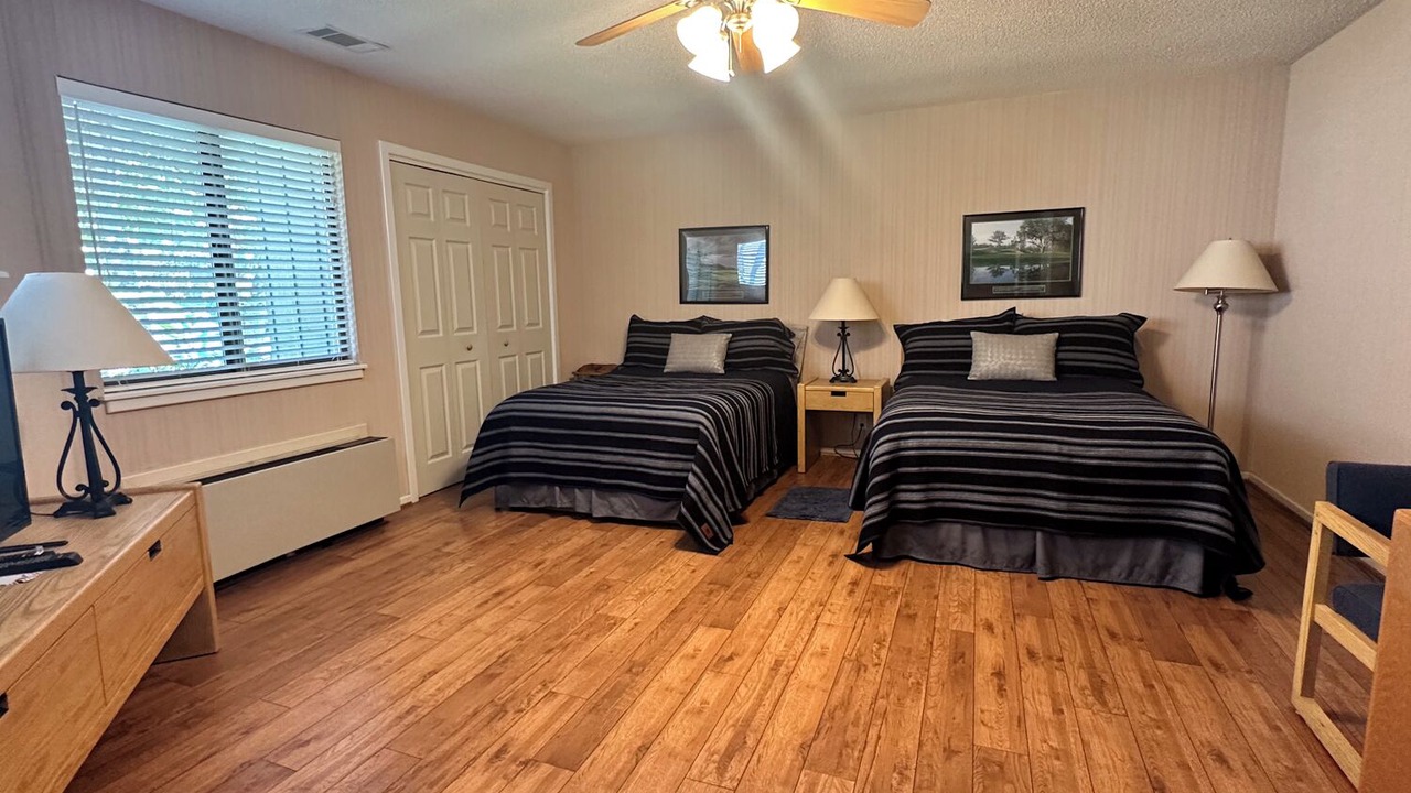 Photo of Bedroom in Fairfield Glade