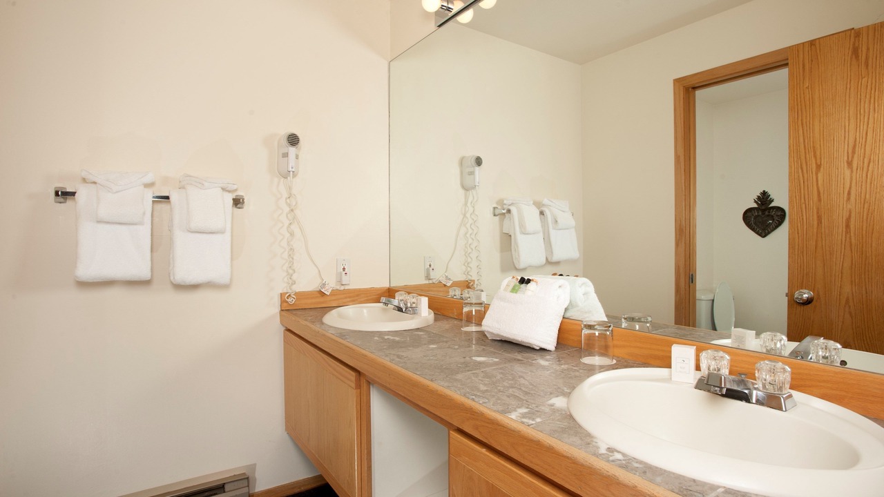 Photo of Bathroom in Mountain House
