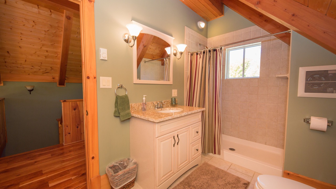 Photo of Bathroom in Lake Placid