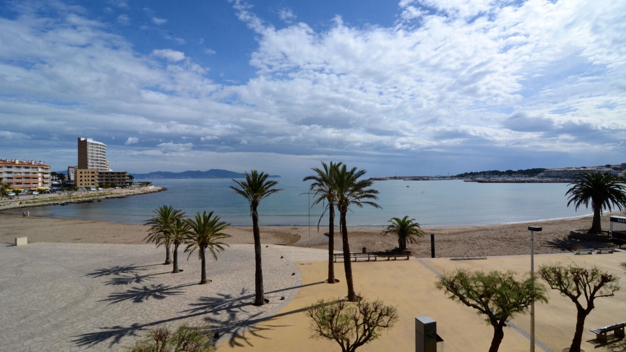 Photo of Others in L'Escala