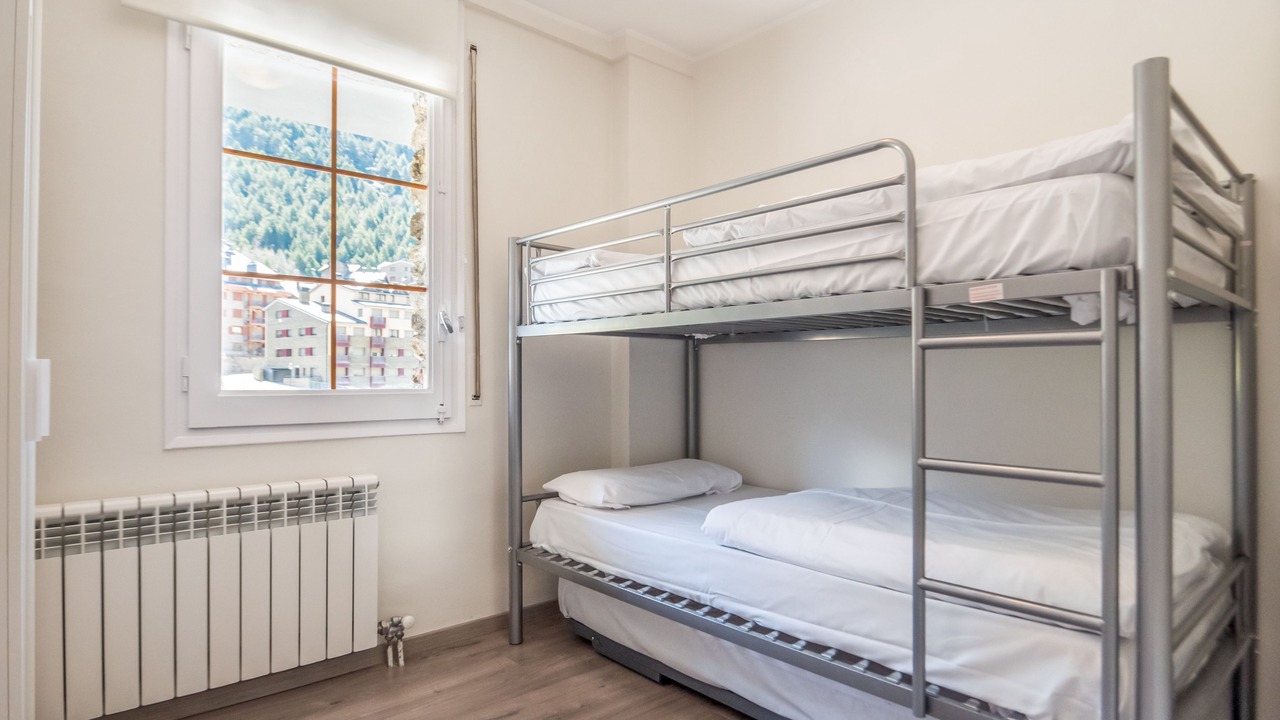 Photo of Bedroom in Incles
