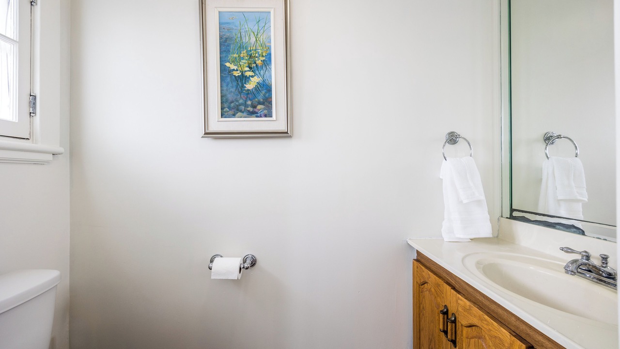 Photo of Bathroom in Montebello