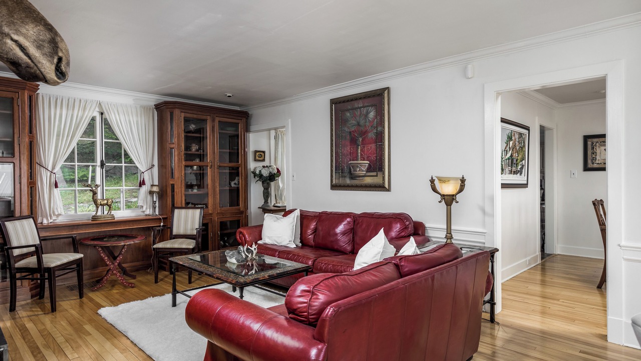 Photo of Bedroom in Montebello