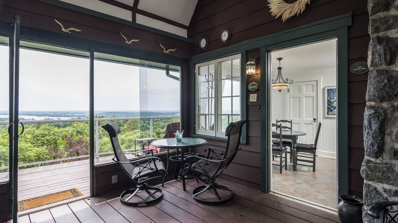 Photo of Others in Montebello