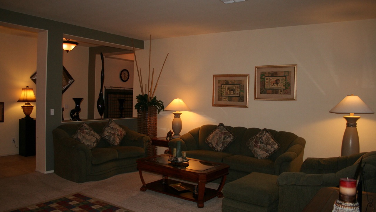 Photo of Livingroom in Stoneridge
