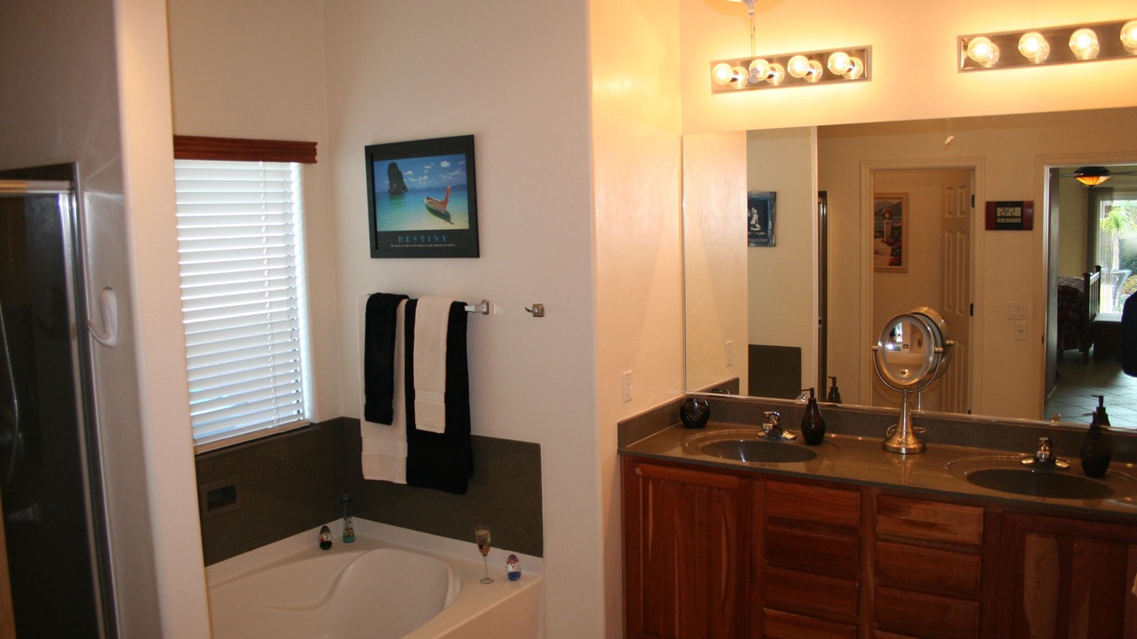 Photo of Bathroom in Stoneridge