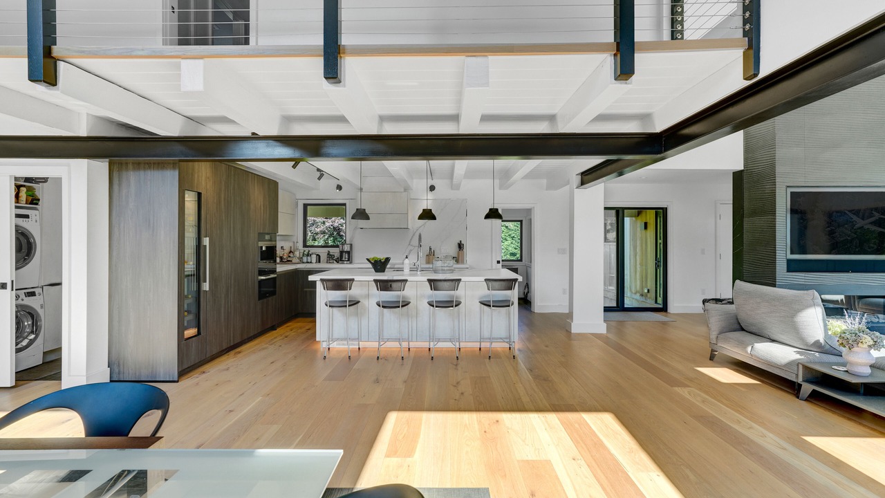 Photo of Others in Katama