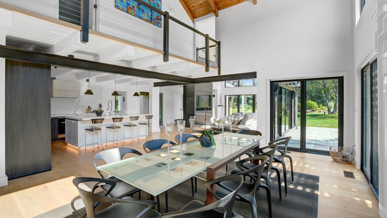 Photo of Others in Katama