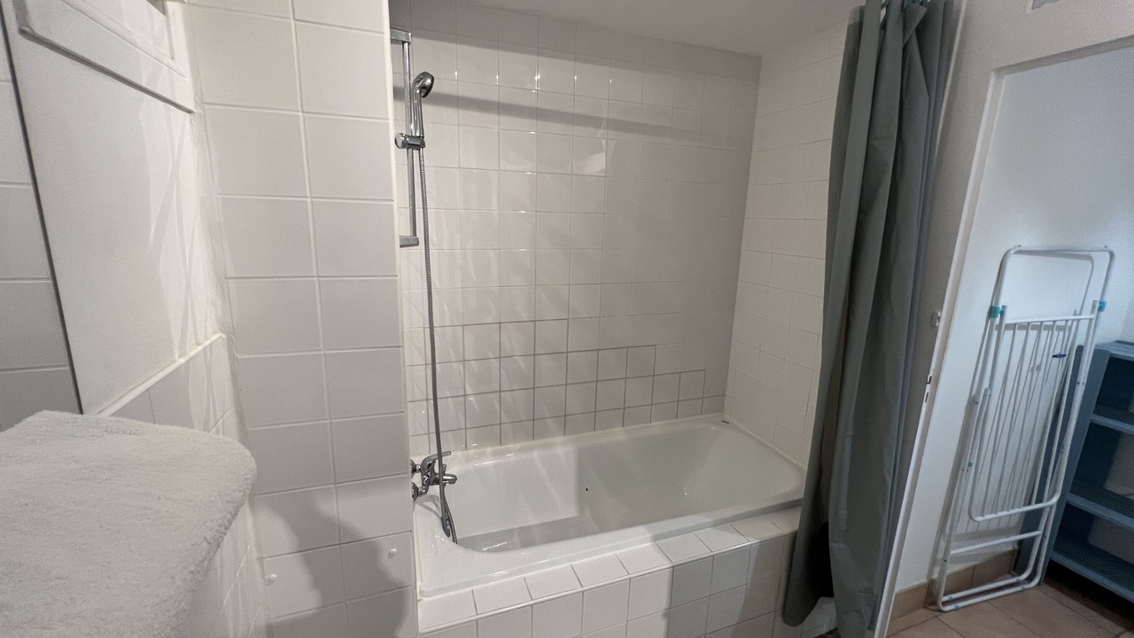 Photo of Bathroom in Ternant