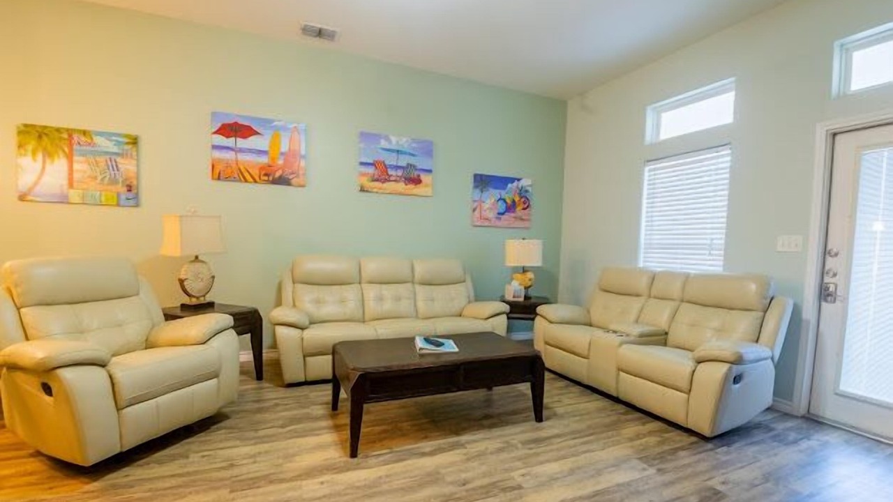 Photo of Livingroom in Corpus Christi