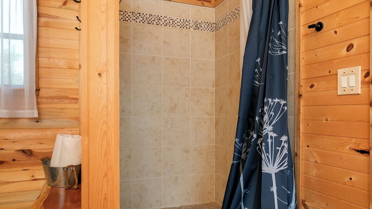 Photo of Bathroom in Llano