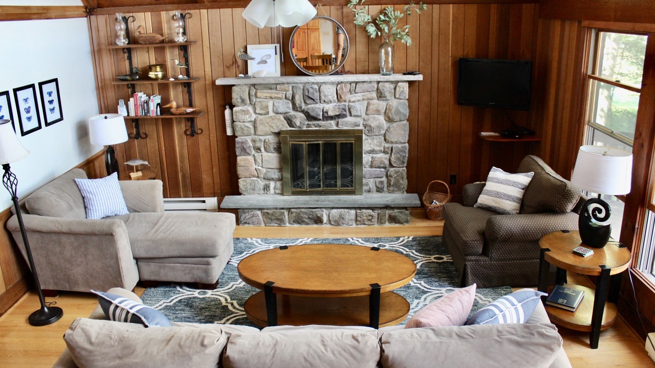 Photo of Livingroom in Gouldsboro