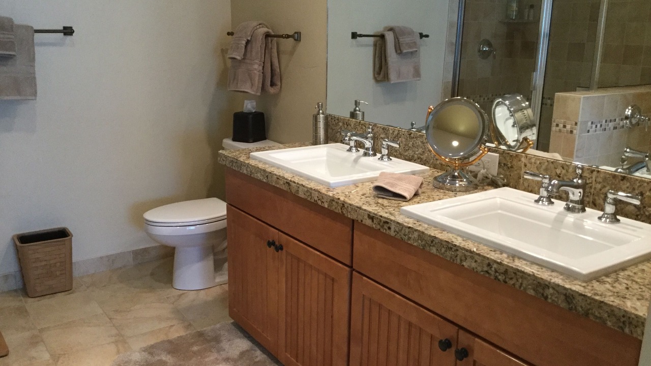 Photo of Bathroom in Silvercreek