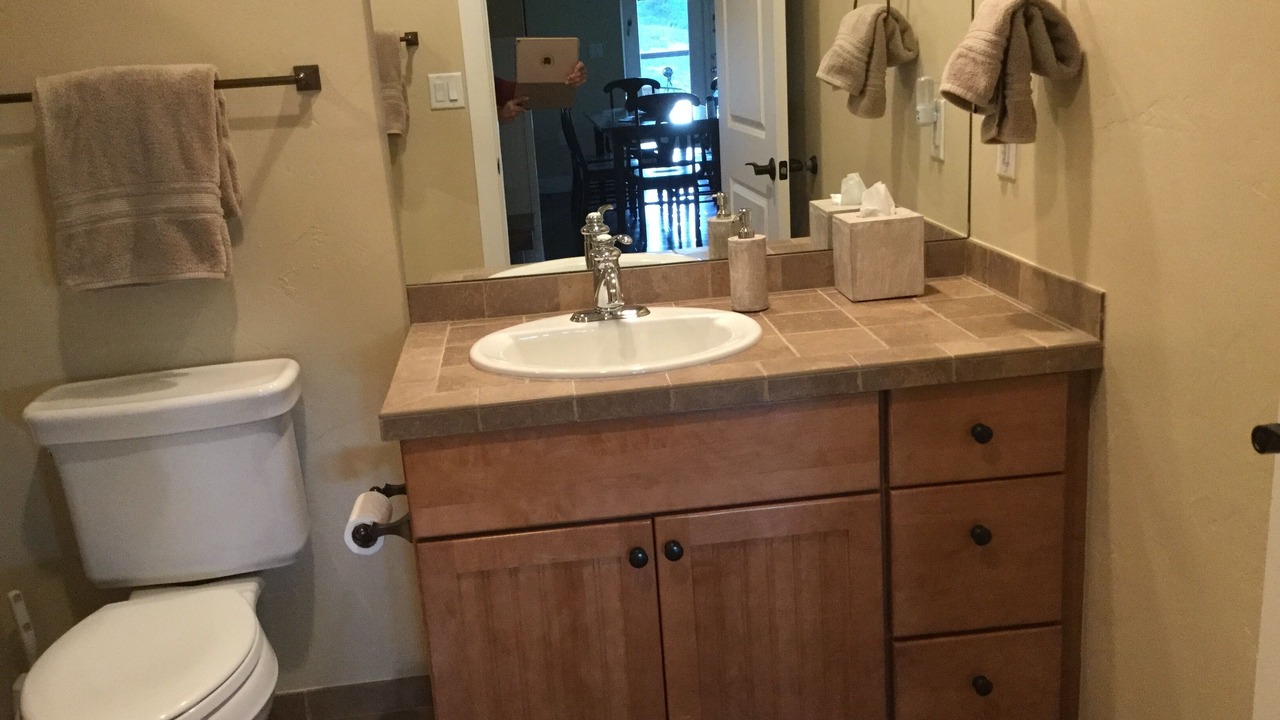 Photo of Bathroom in Silvercreek