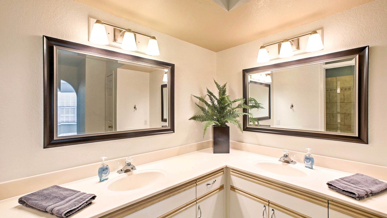 Photo of Bathroom in Branson