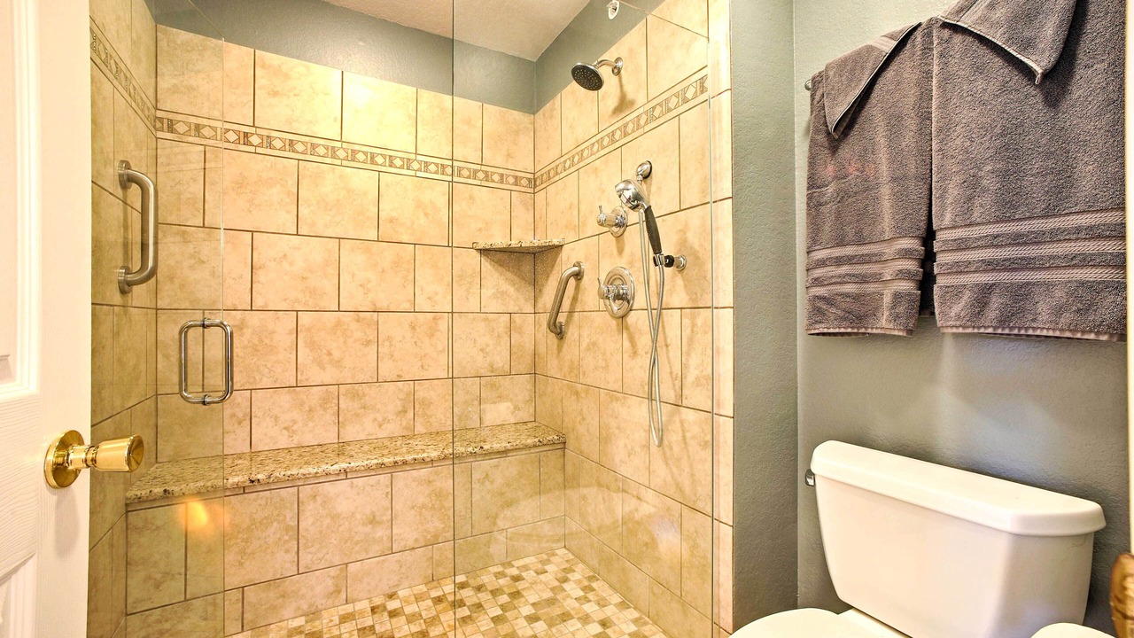Photo of Bathroom in Branson
