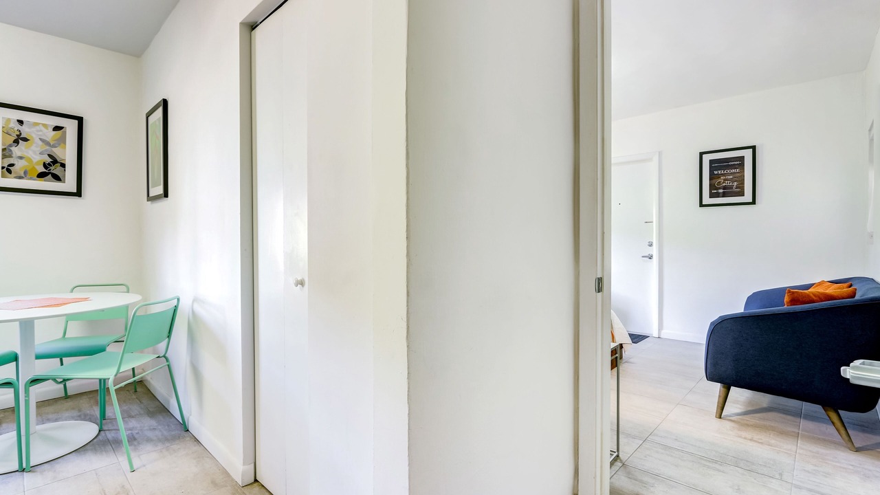 Photo of Livingroom in El Portal