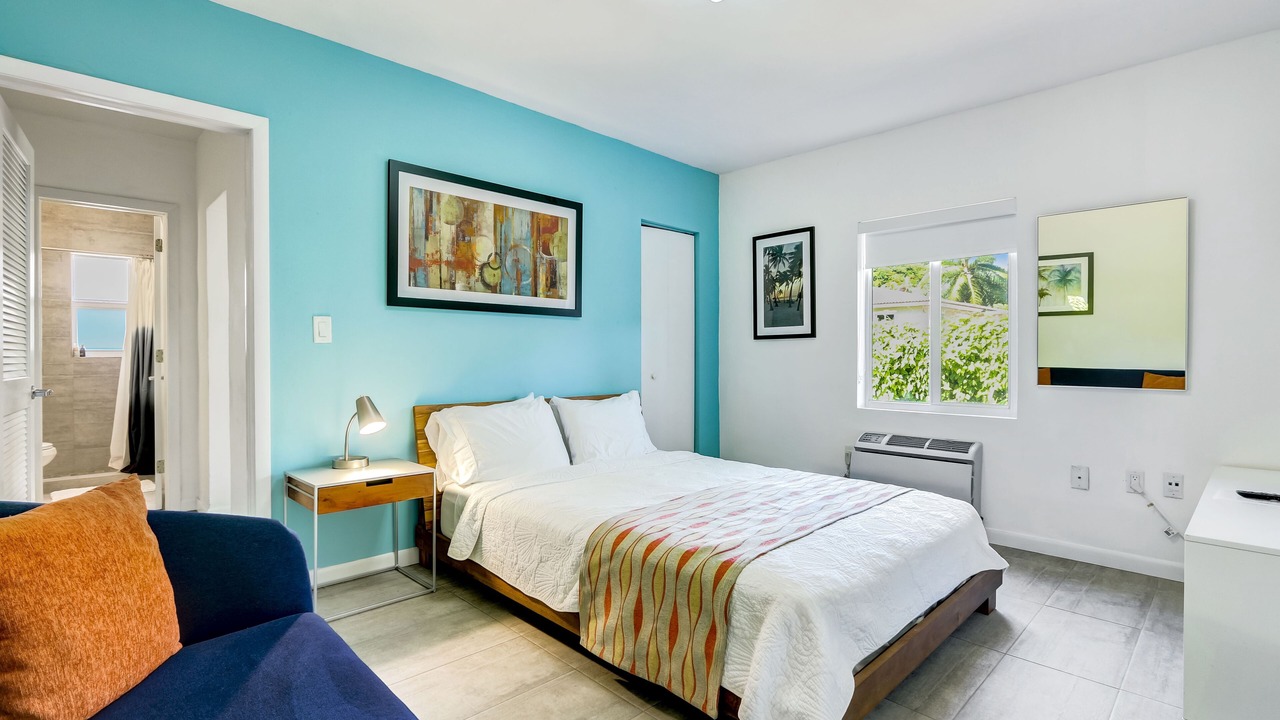 Photo of Bedroom in El Portal