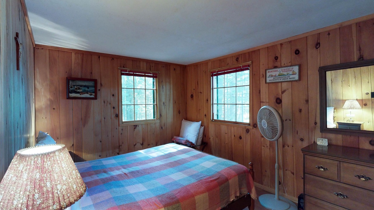Photo of Bedroom in Greenville Junction