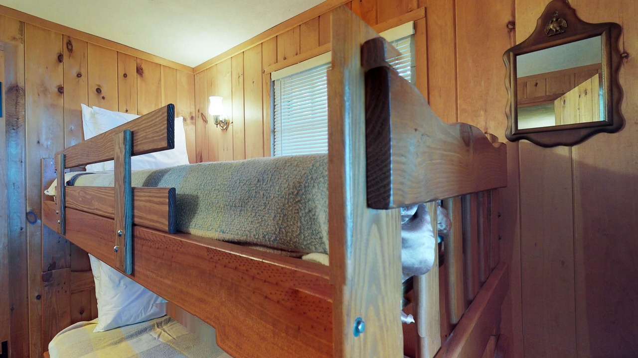 Photo of Bedroom in Greenville Junction