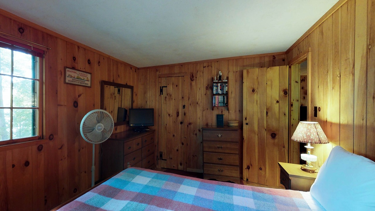 Photo of Bedroom in Greenville Junction