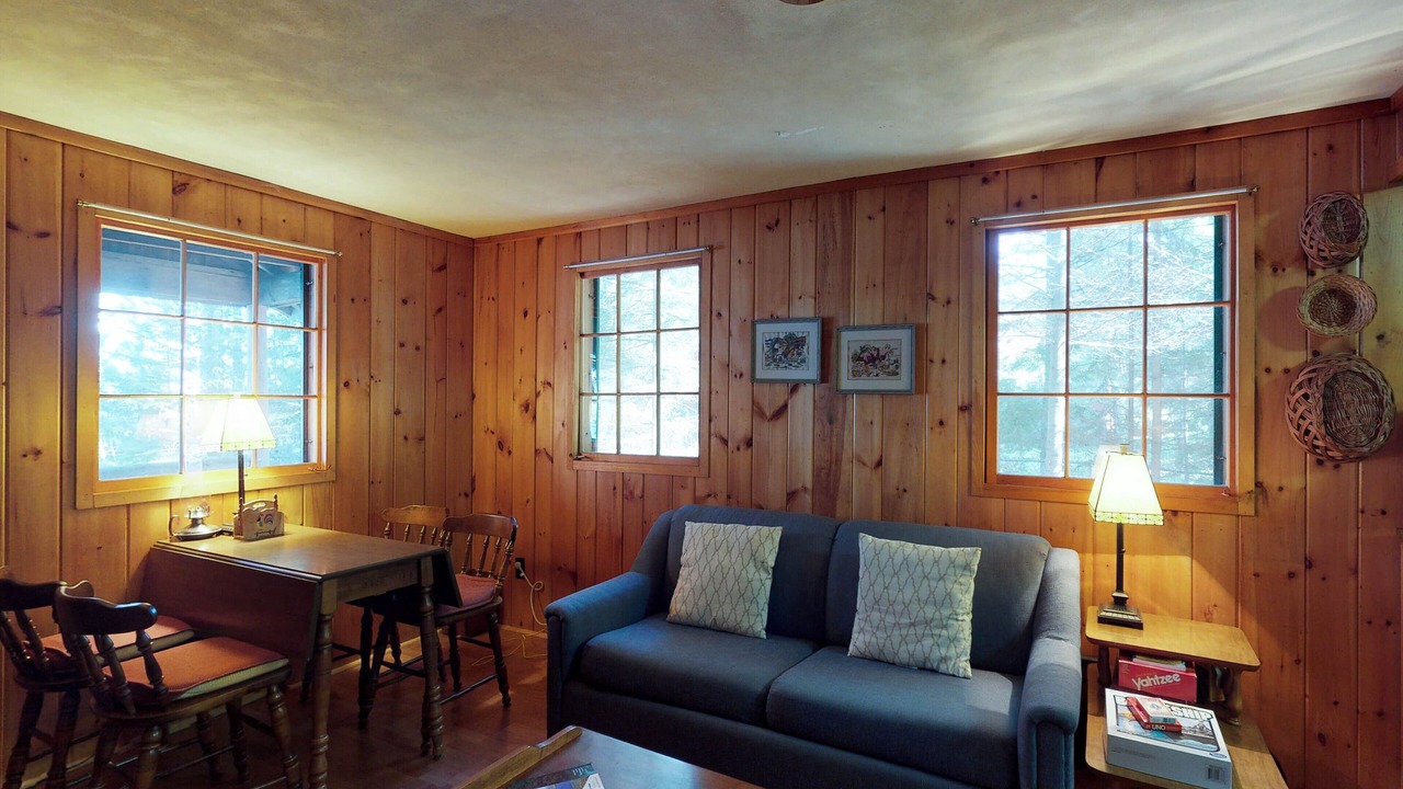 Photo of Livingroom in Greenville Junction