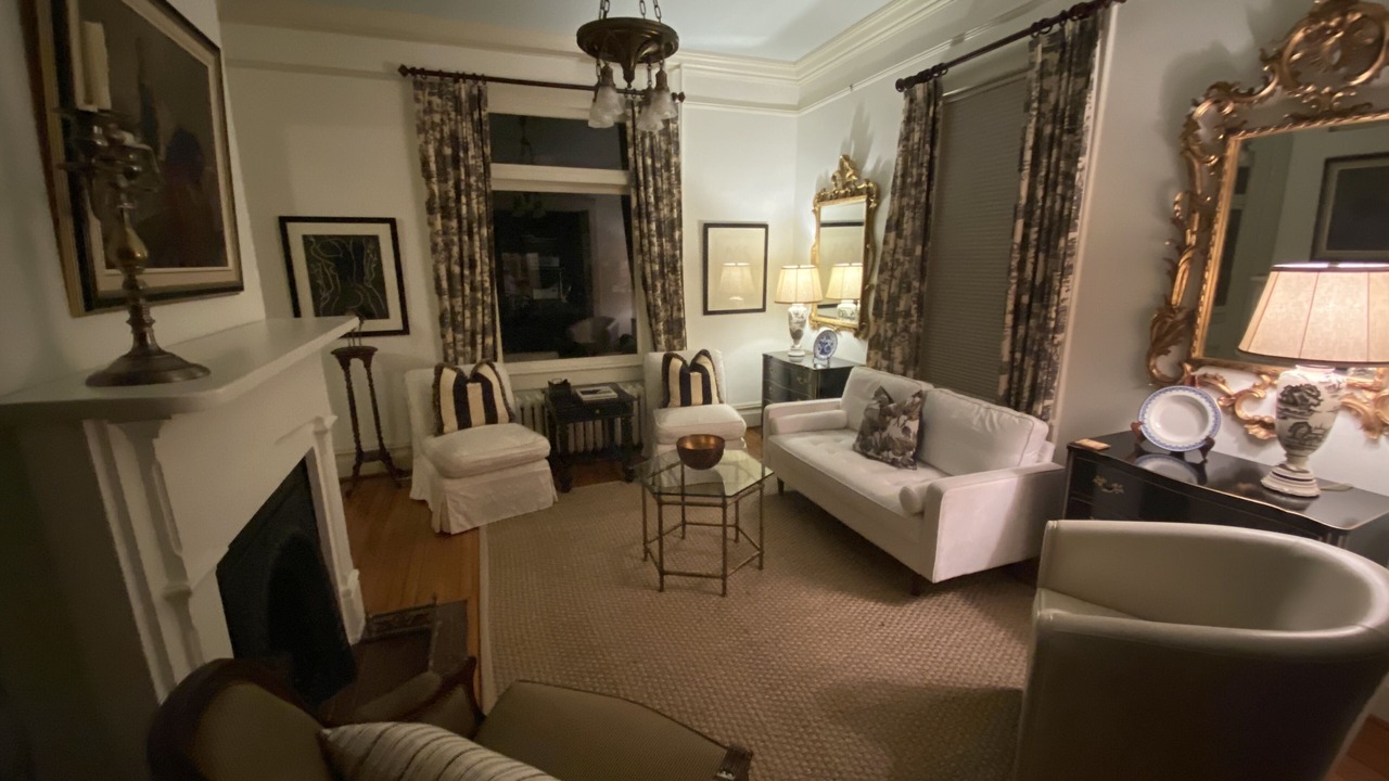 Photo of Livingroom in Lexington