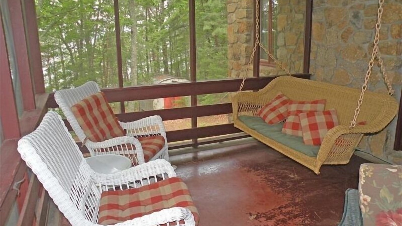 Photo of Outdoor in Huddleston