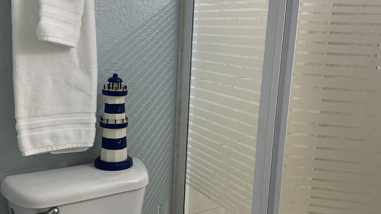 Photo of Bathroom in SaddleBrook