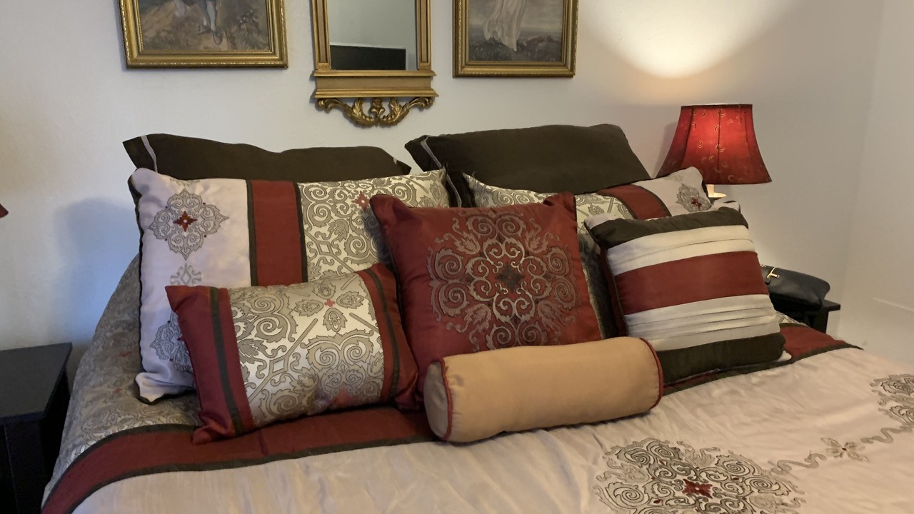 Photo of Bedroom in SaddleBrook