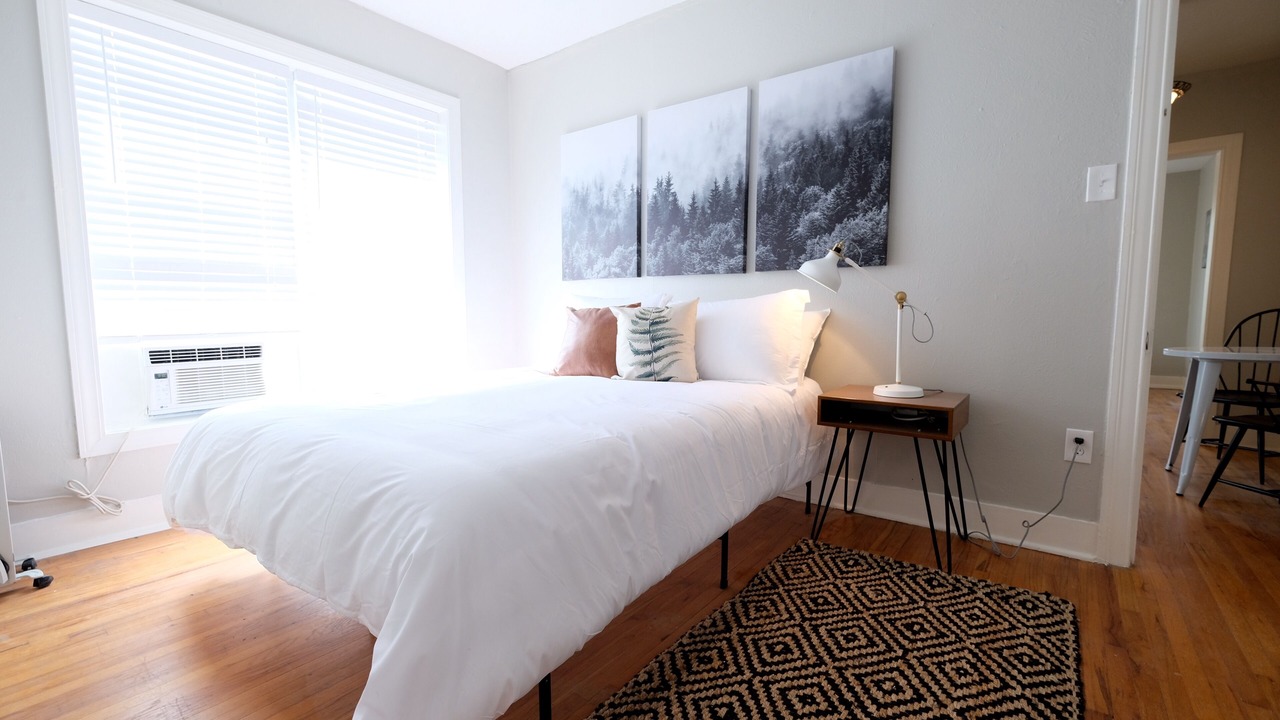 Photo of Bedroom in Lakewood Heights
