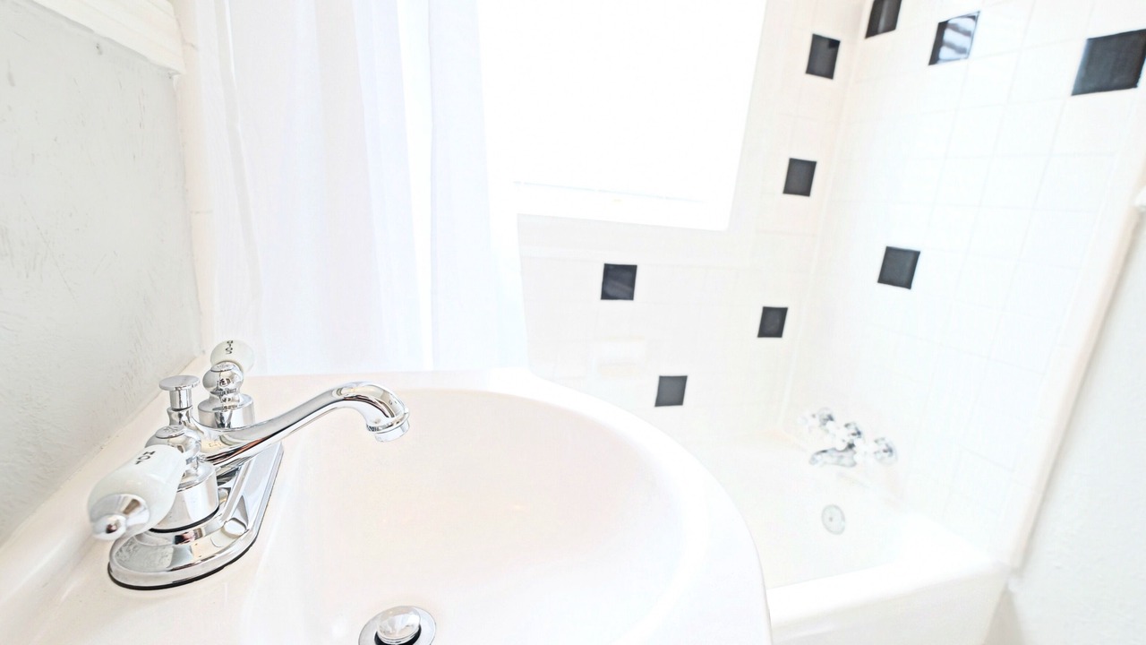 Photo of Bathroom in Lakewood Heights