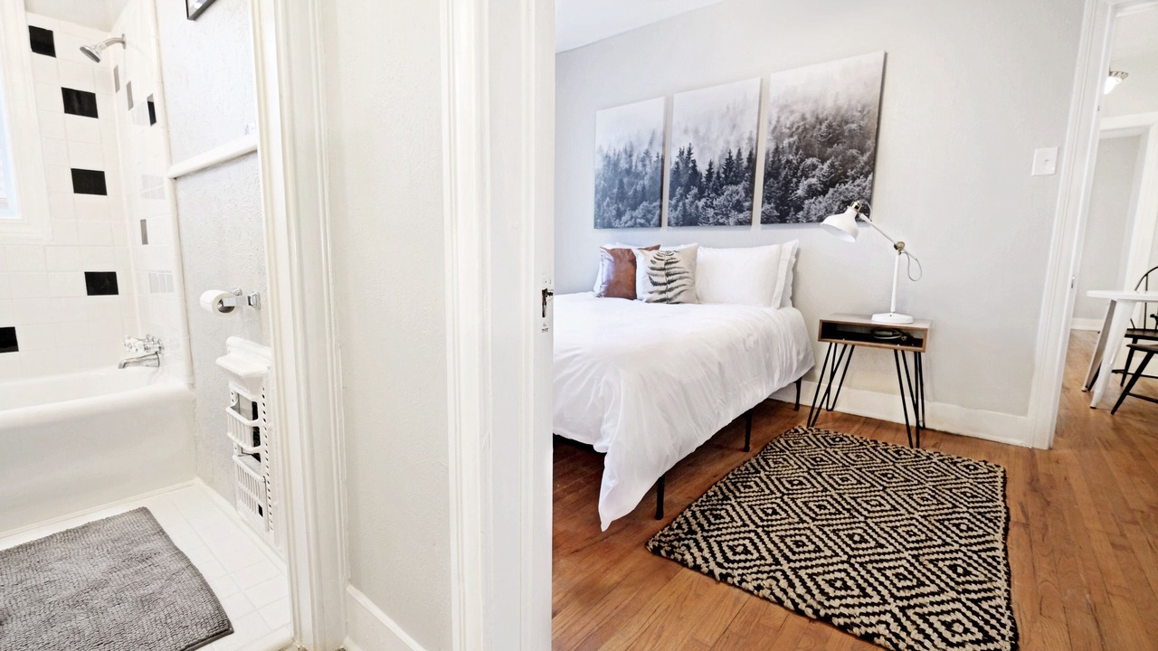 Photo of Bedroom in Lakewood Heights