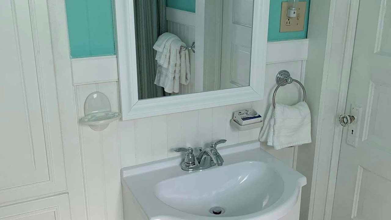 Photo of Bathroom in Washington