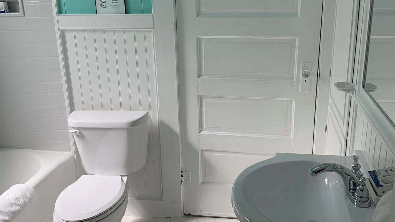 Photo of Bathroom in Washington