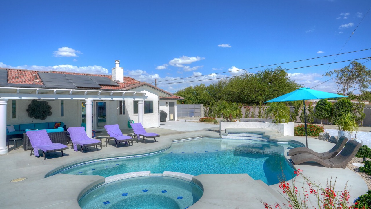 Photo of Outdoor in Desert Park Estates