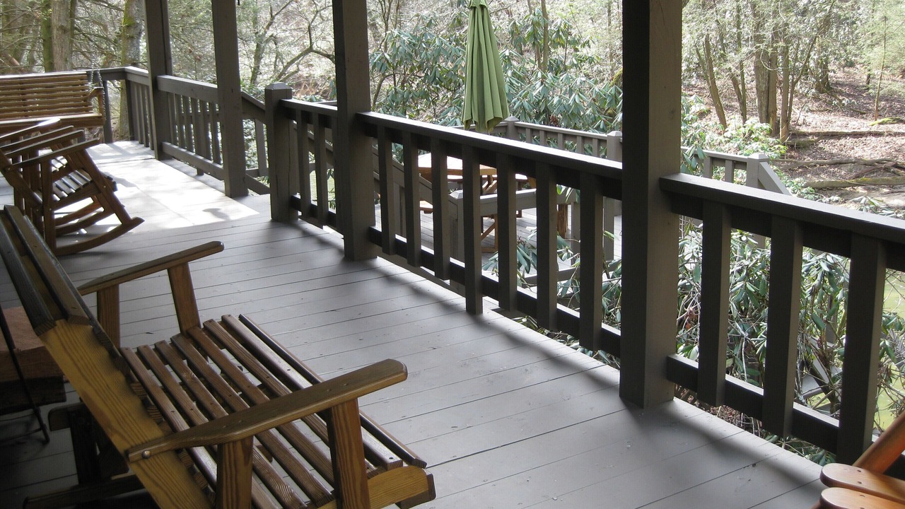 Photo of Patio Balcony in Cashes Valley