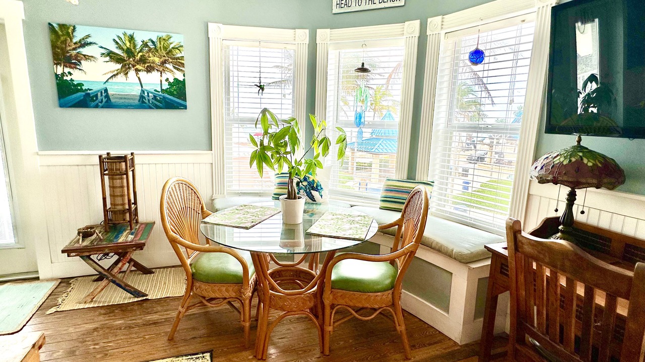 Photo of Livingroom in Hollywood