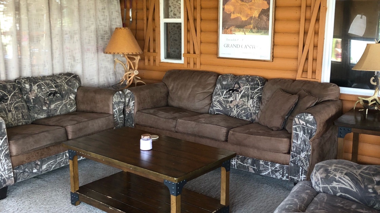 Photo of Livingroom in Bushong
