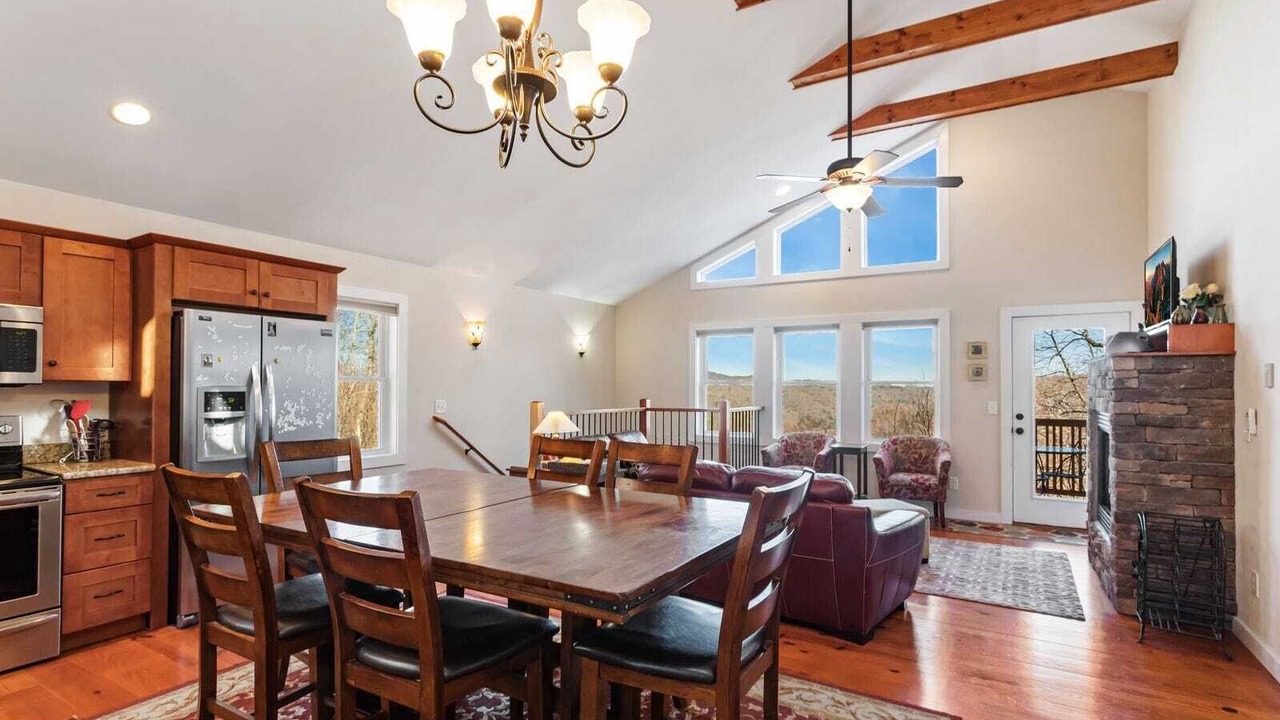 Photo of Bedroom in Blowing Rock