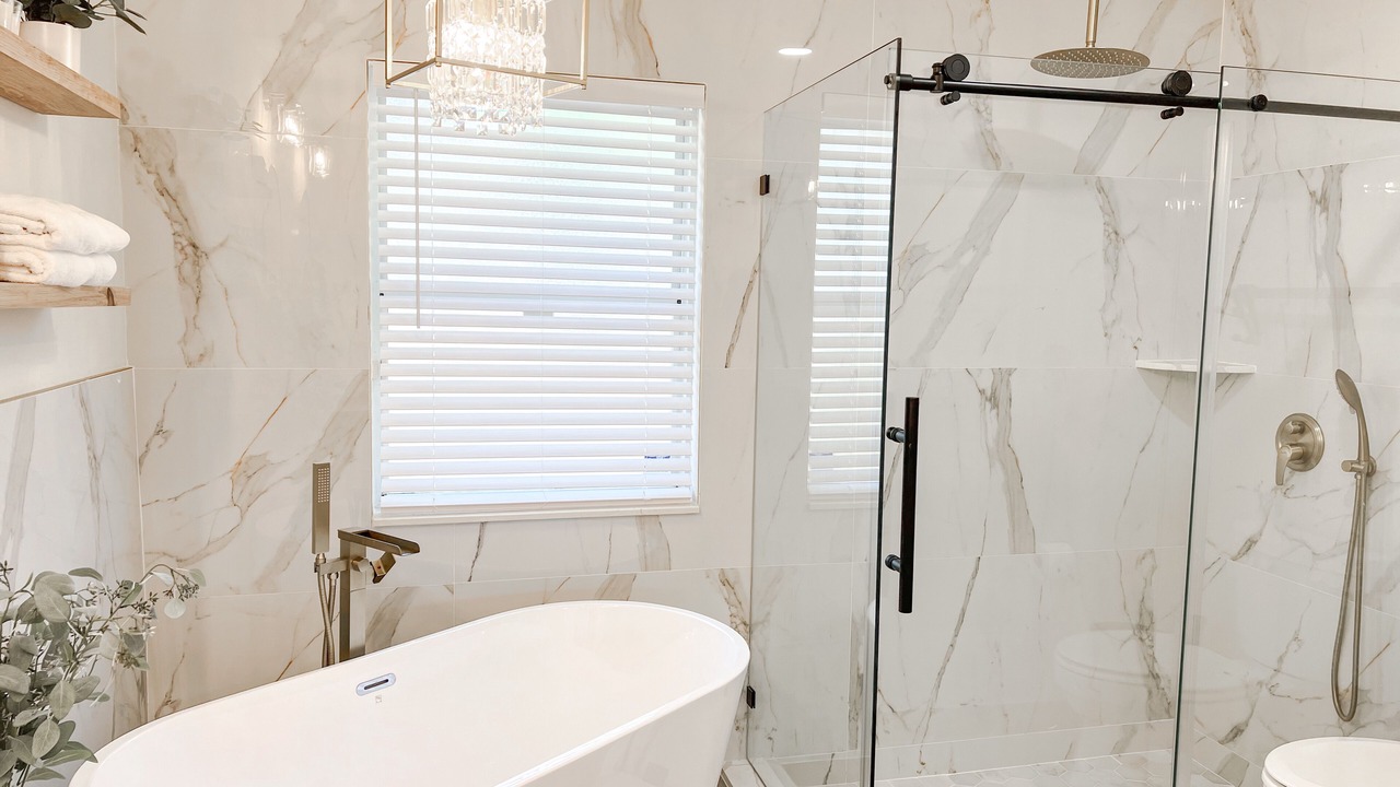 Photo of Bathroom in Plantation