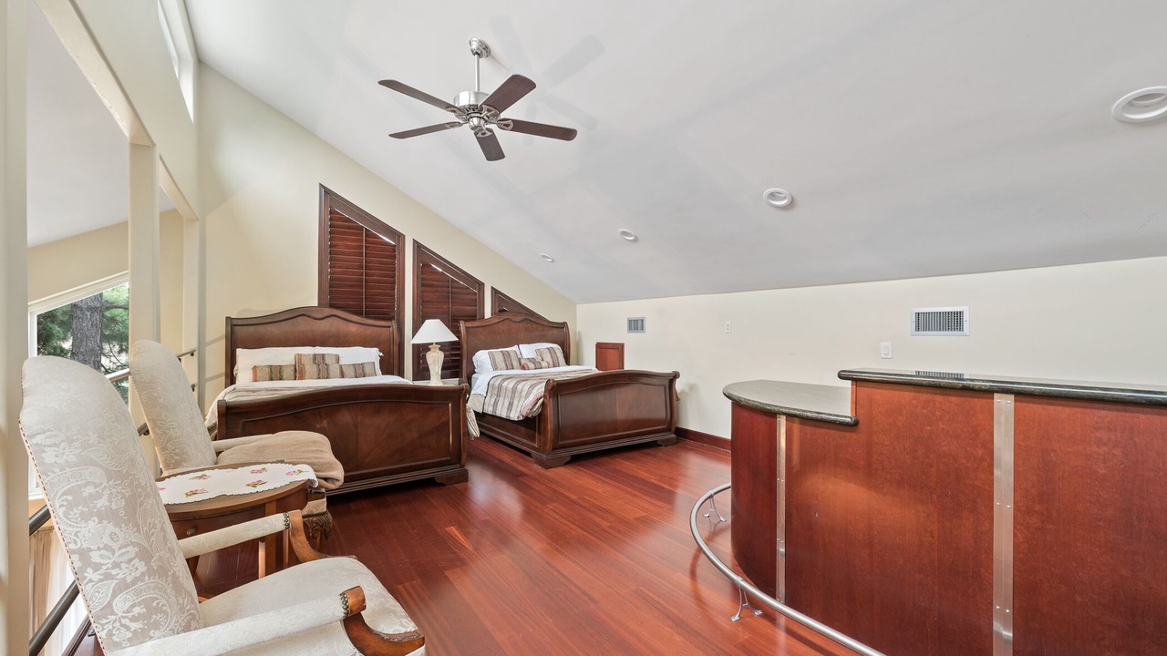 Photo of Bedroom in Clodine