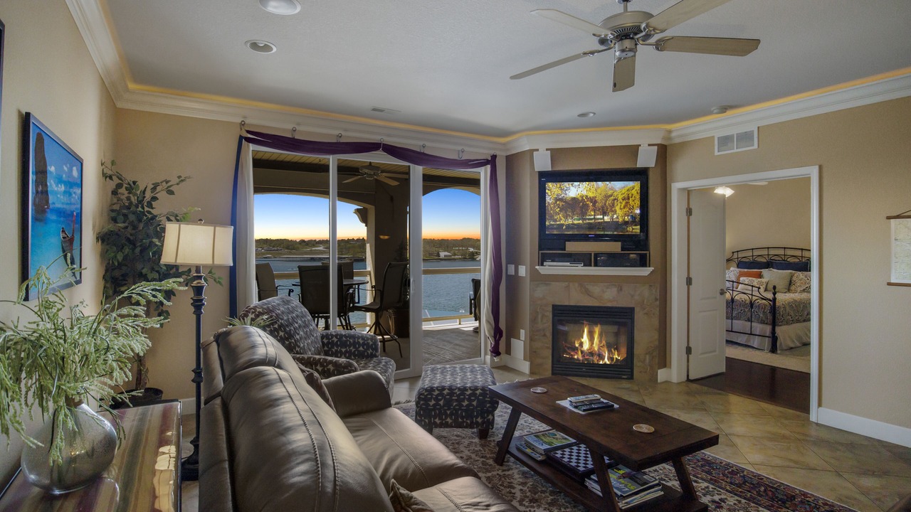 Photo of Livingroom in Osage Beach