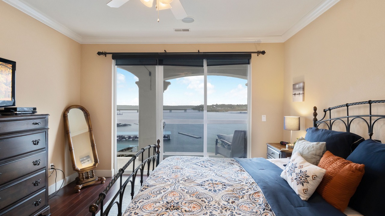 Photo of Bedroom in Osage Beach