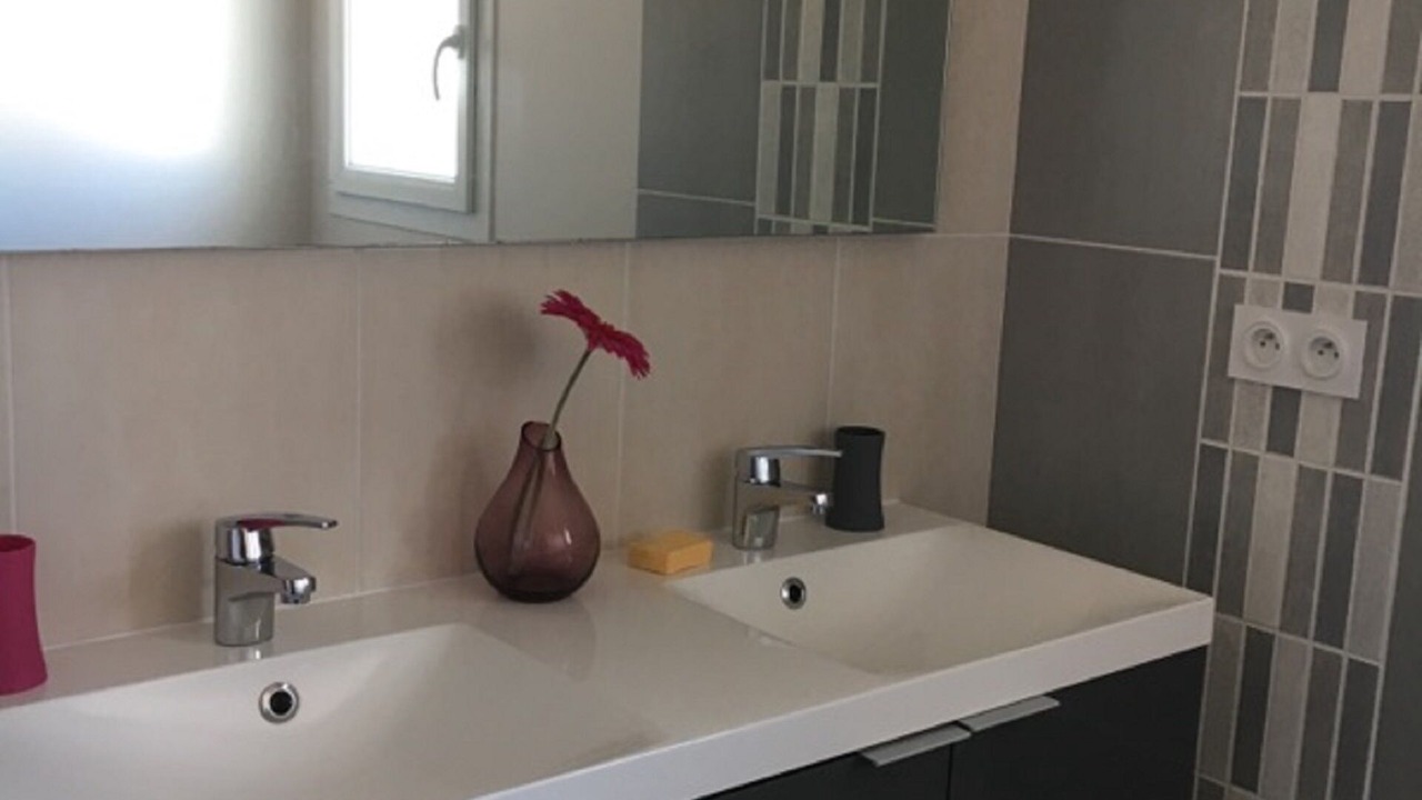 Photo of Bathroom in Apremont