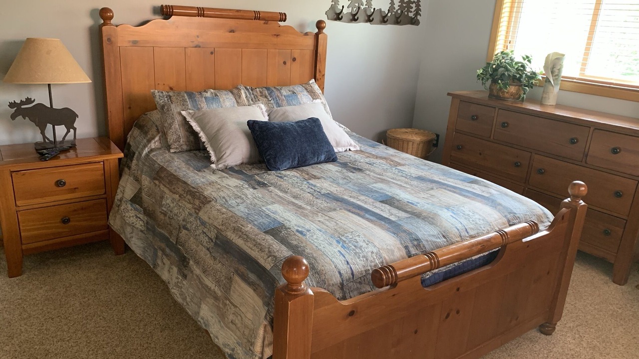 Photo of Bedroom in Ellicottville