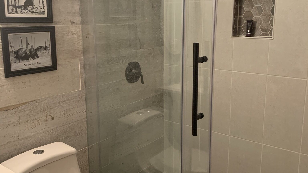 Photo of Bathroom in Ellicottville