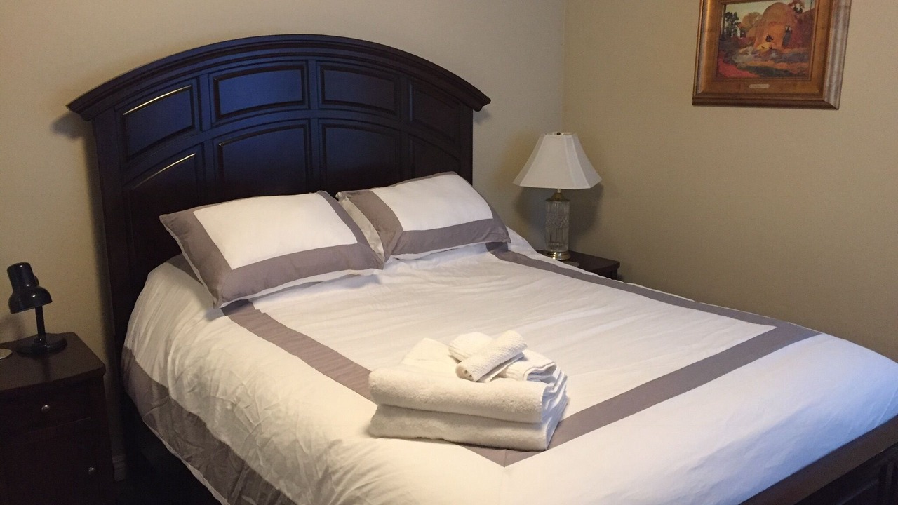 Photo of Bedroom in Arden-Arcade